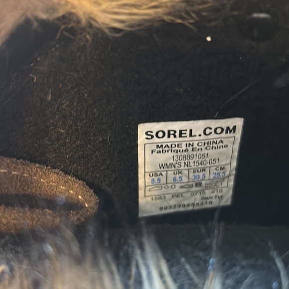 Sorel Joan of Artic Boots - Picture 5 of 5